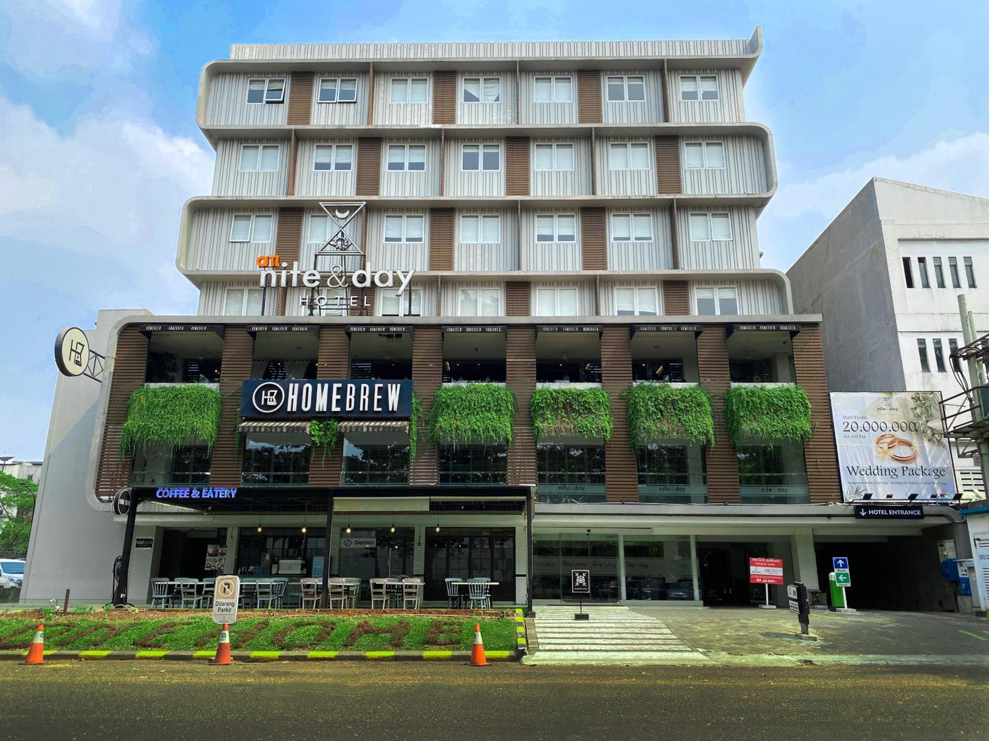 All Nite And Day Hotel Alam Sutera Серпонг Екстериор снимка