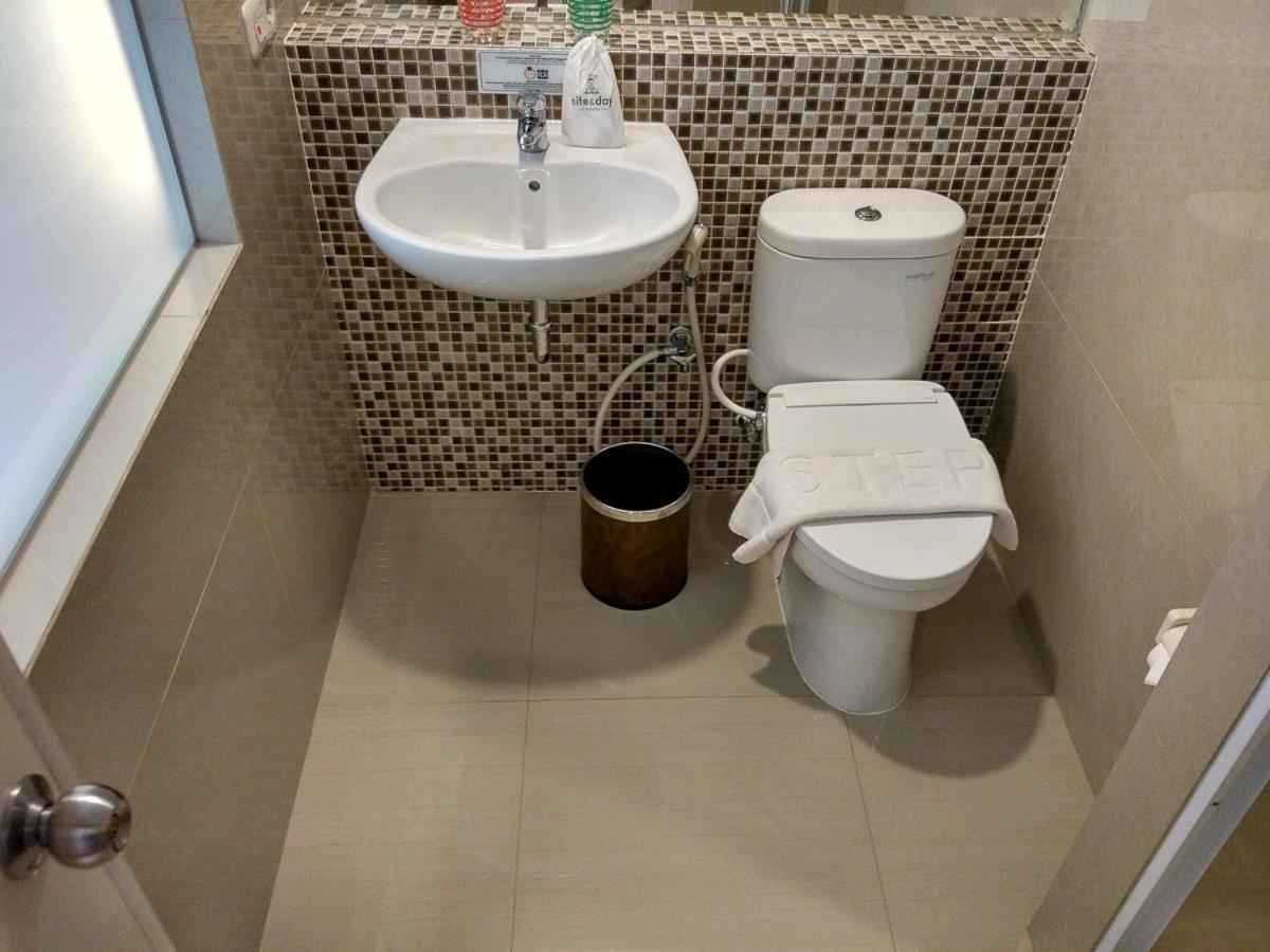 All Nite And Day Hotel Alam Sutera Серпонг Екстериор снимка
