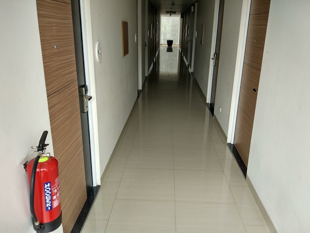 All Nite And Day Hotel Alam Sutera Серпонг Екстериор снимка